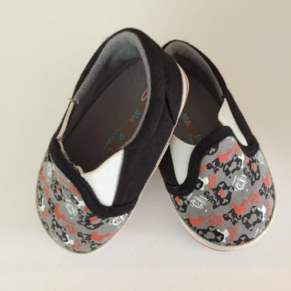 Baby Boy's Slip on Soft Shoes Size 3-6 Months - Picture 2 of 5
